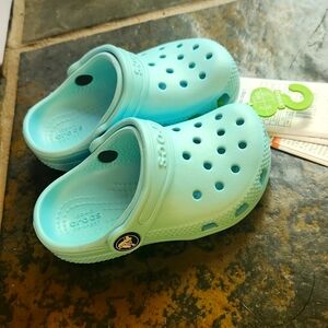 NWT Crocs